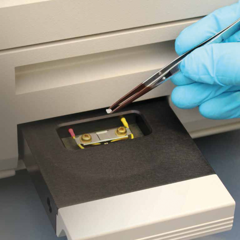 APVL – Lecteur manuel de dosimètres thermoluminescents 3500